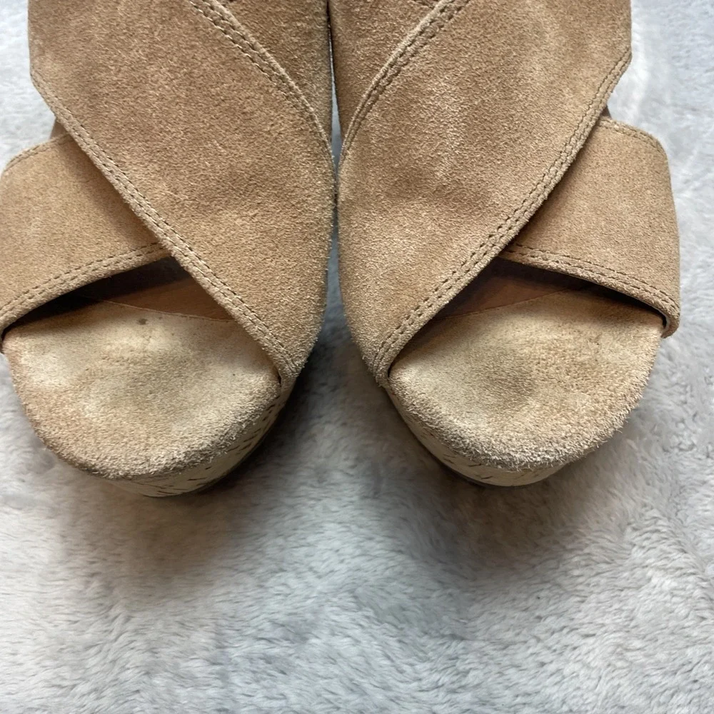 Chocolat Blu Wendy Platform Wedge Slide Sandals Size 6.5 Beige Suede Cork Heel‎